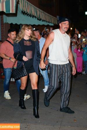 Taylor Swift photo #7043