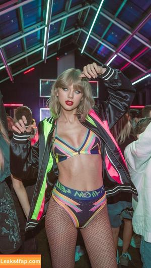 Taylor Swift фото #7546