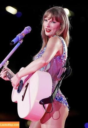 Taylor Swift photo #7974