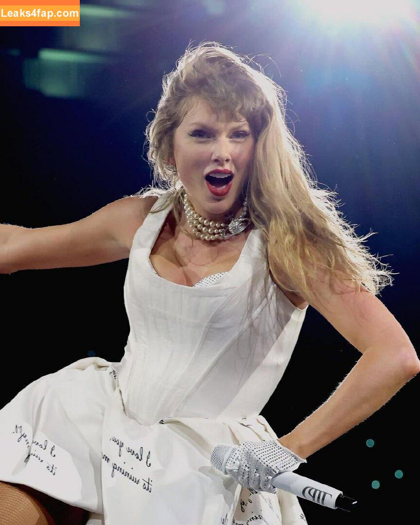 Taylor Swift / shawtiee / taylorswift / taylorswift13 leaked photo photo #8862