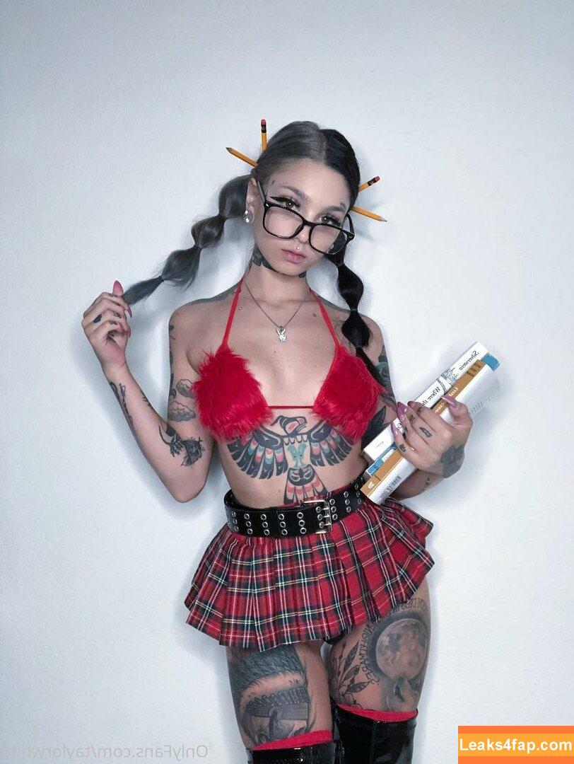 Taylor White / taylorwhitetv / tigerlily.taylor leaked photo photo #0021