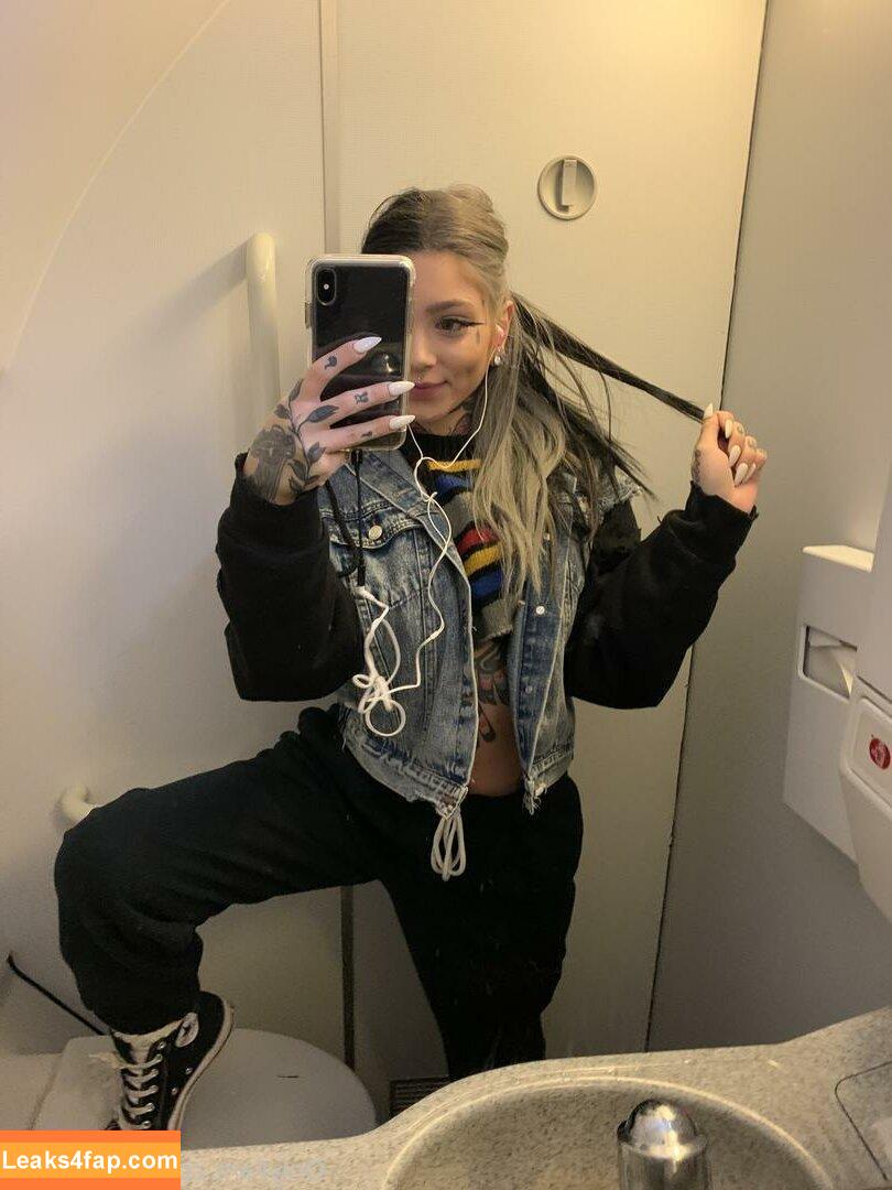 Taylor White / taylorwhitetv / tigerlily.taylor leaked photo photo #0040