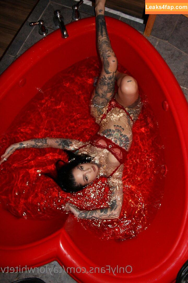 Taylor White / taylorwhitetv / tigerlily.taylor leaked photo photo #0074