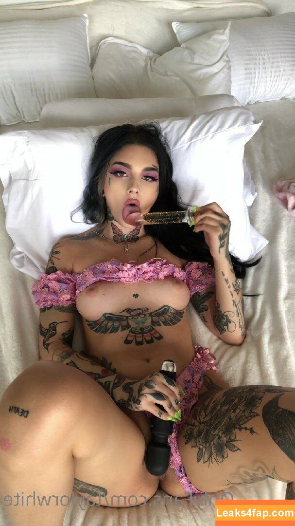 Taylor White / https: / taylorwhitetv / tigerlily.taylor leaked photo photo #0156