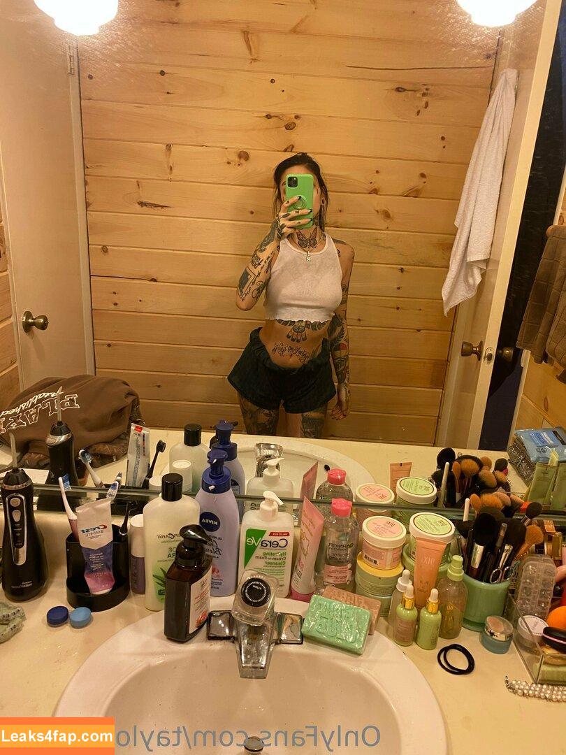 Taylor White / taylorwhitetv / tigerlily.taylor leaked photo photo #0185