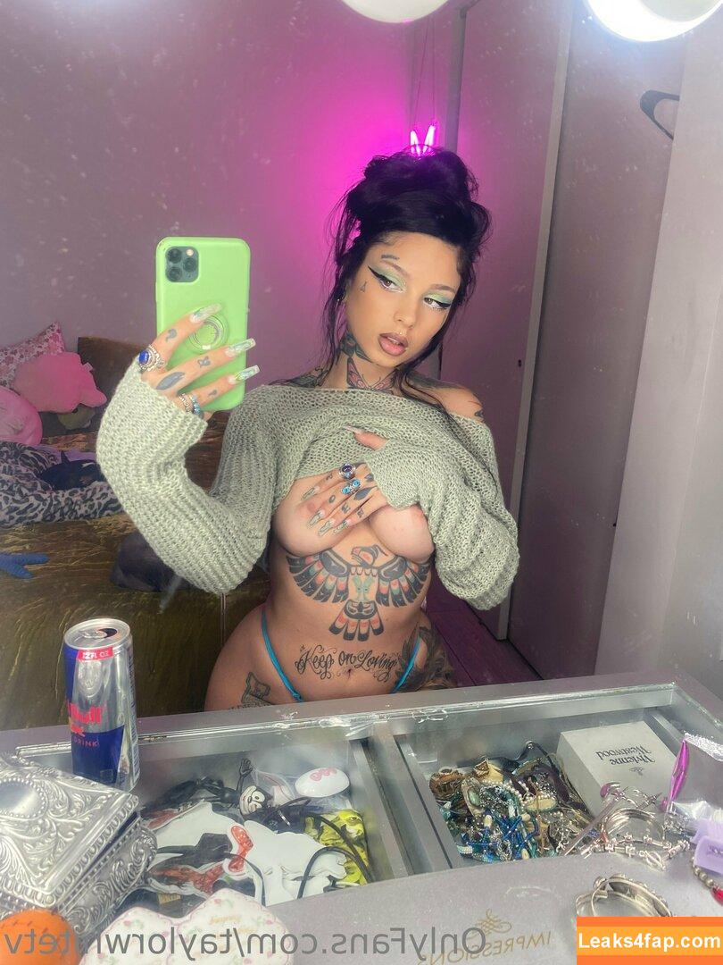 Taylor White / taylorwhitetv / tigerlily.taylor leaked photo photo #0210