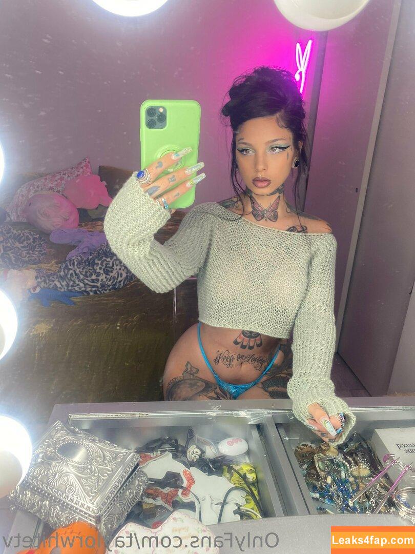 Taylor White / taylorwhitetv / tigerlily.taylor leaked photo photo #0235