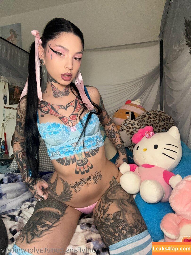 Taylor White / https: / taylorwhitetv / tigerlily.taylor leaked photo photo #0765