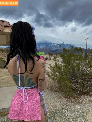 Taylor White photo #0048