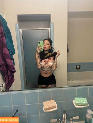 Taylor White photo #0154