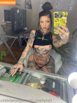 Taylor White photo #0171