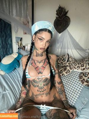 Taylor White photo #0842