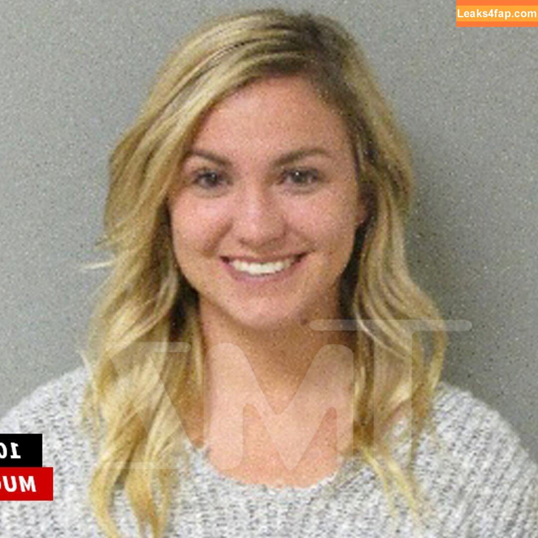 Taylor Wright / lilbit south / lilbitsouth / mybigfeetsize9 leaked photo photo #0024