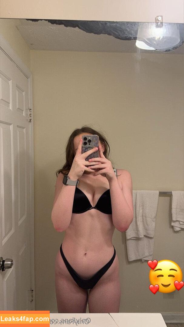 taylorbunns / tayy_norman leaked photo photo #0023