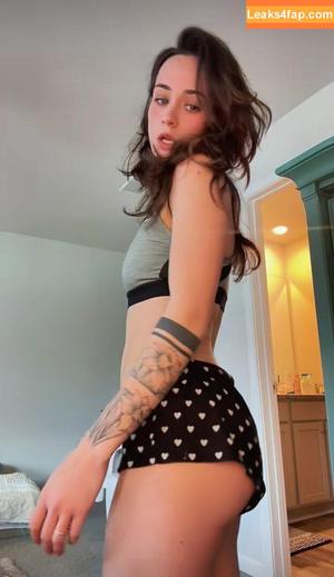 tayravchris photo #0001