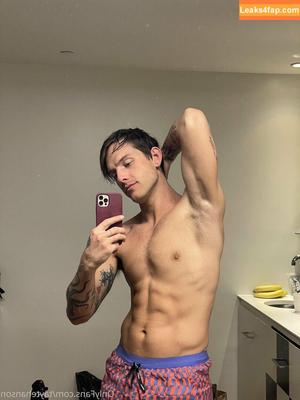 taytehanson photo #0120