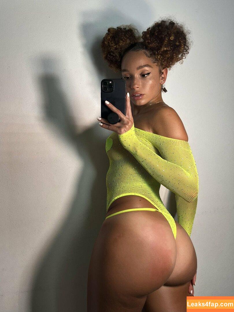 tazsangelsuncensored / Catdagreat / Tazs Angels AB / catdagreat__ leaked photo photo #0094