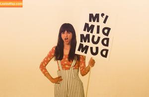 Tchotchke photo #0032