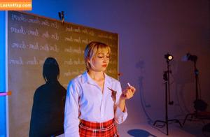 Tchotchke photo #0033