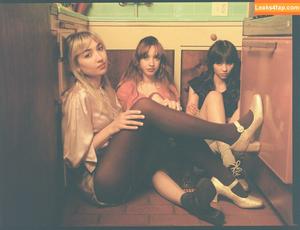 Tchotchke photo #0038