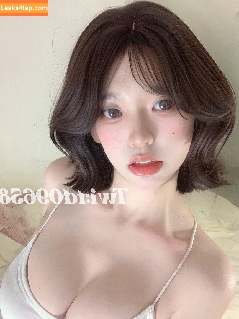 Td09652 / Your Zhen / 真真Y leaked photo photo #0026