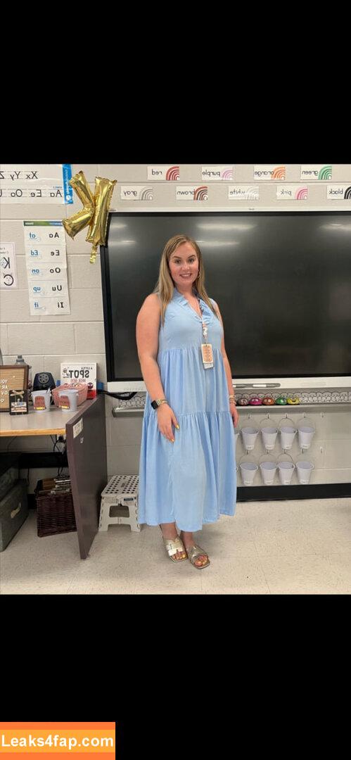 Teachers / schoolteachersarah / weareteachers leaked photo photo #0112