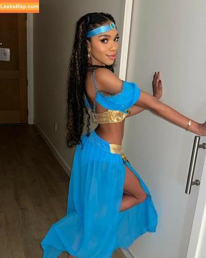Teala Dunn photo #0052