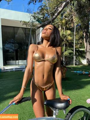Teala Dunn photo #0155