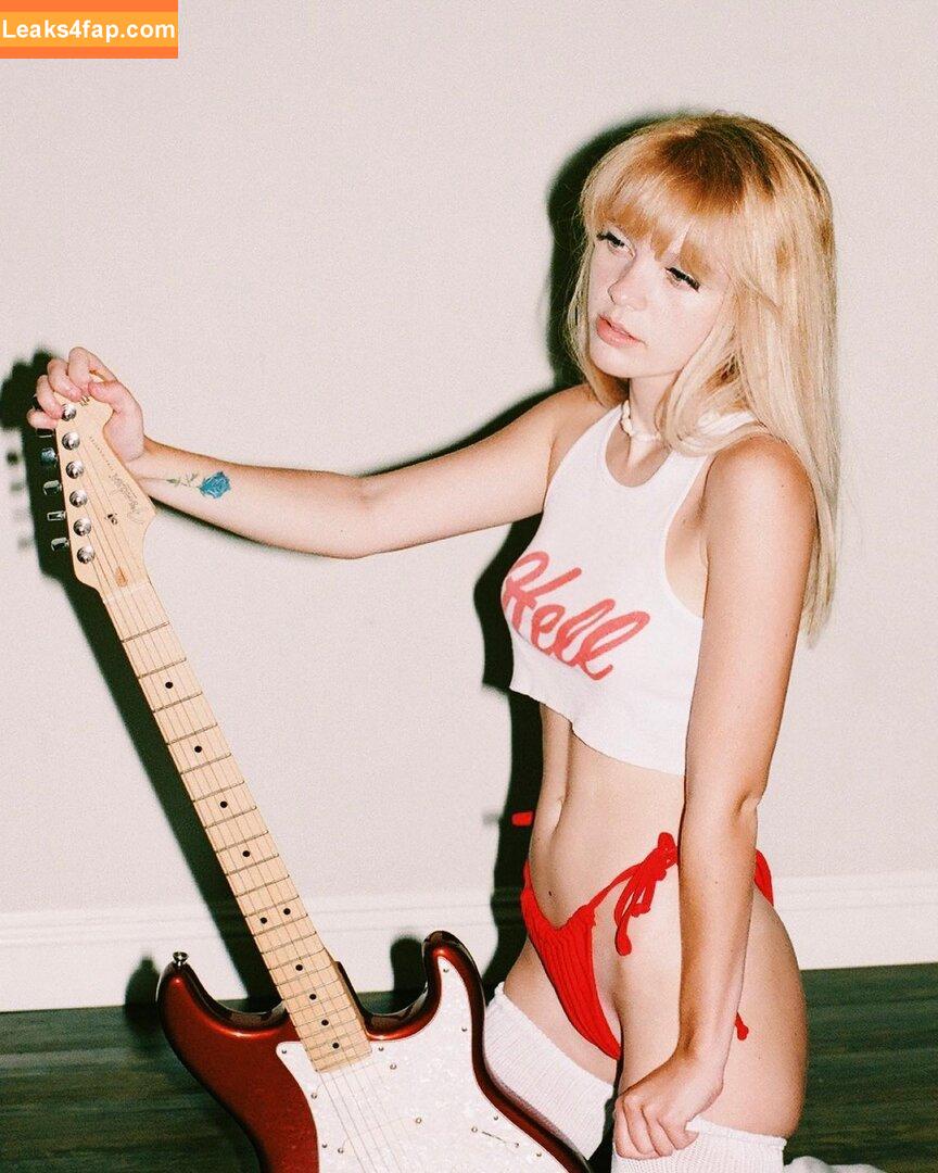 tealarose / singerlavaloveband leaked photo photo #0004