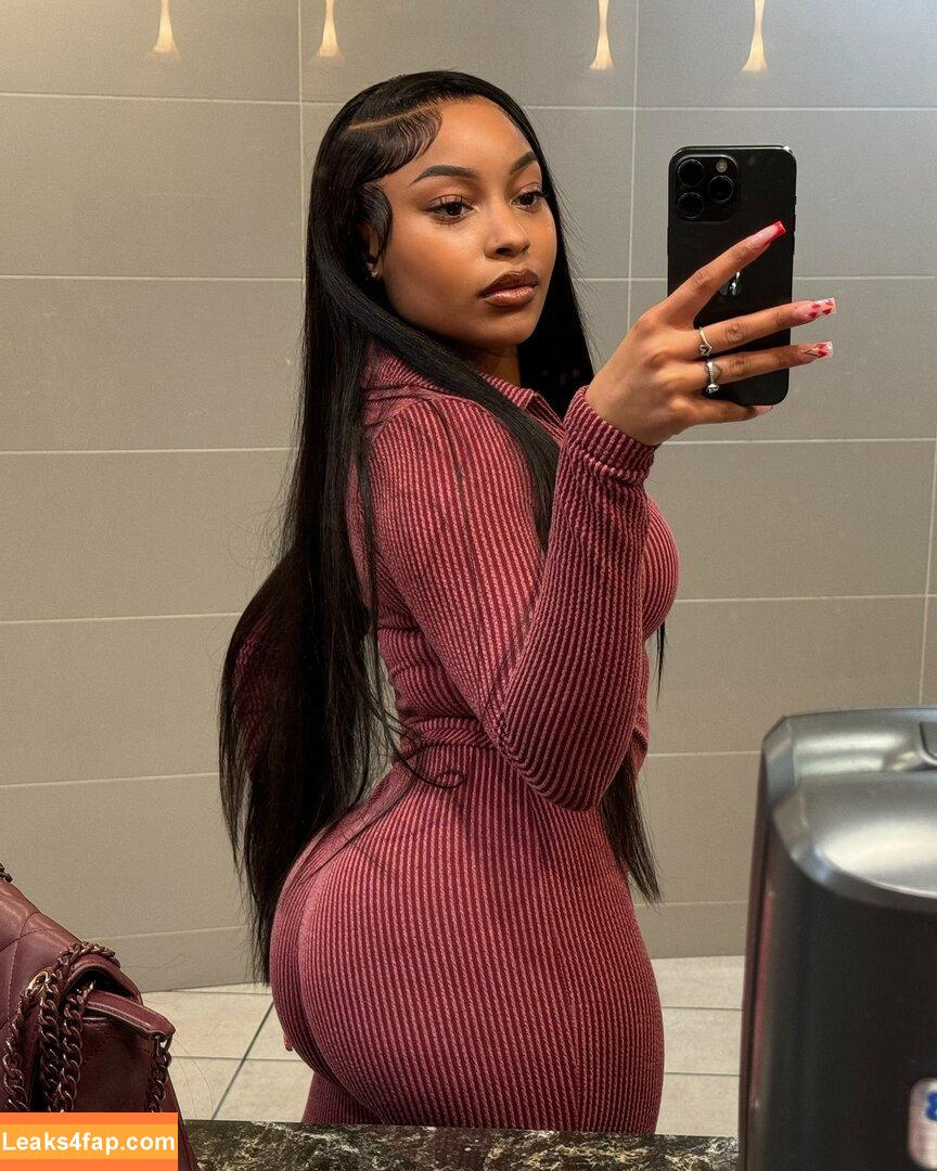 teeteepooh / kydadon___ leaked photo photo #0004