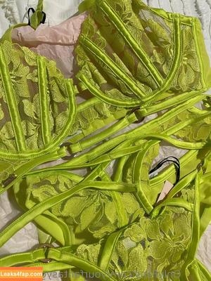 Tegan Burns photo #0055