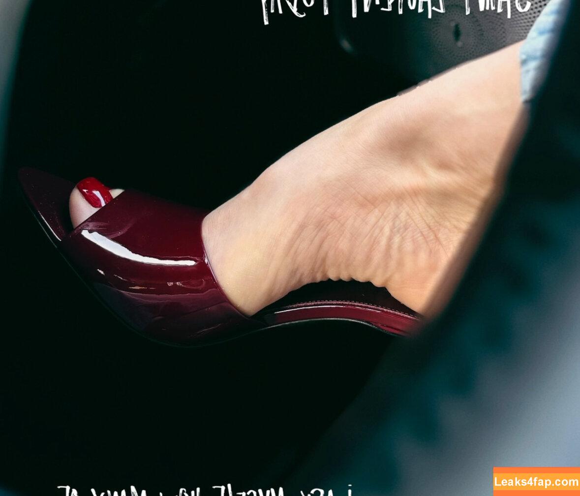 Teke On Heels / i.am.teke leaked photo photo #0021