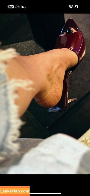 Teke On Heels photo #0013