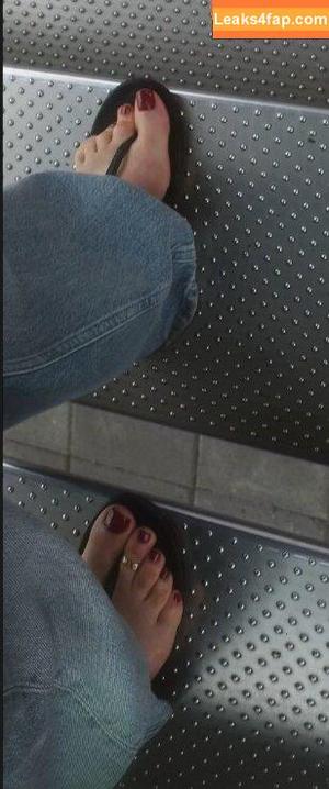 Teke On Heels photo #0025