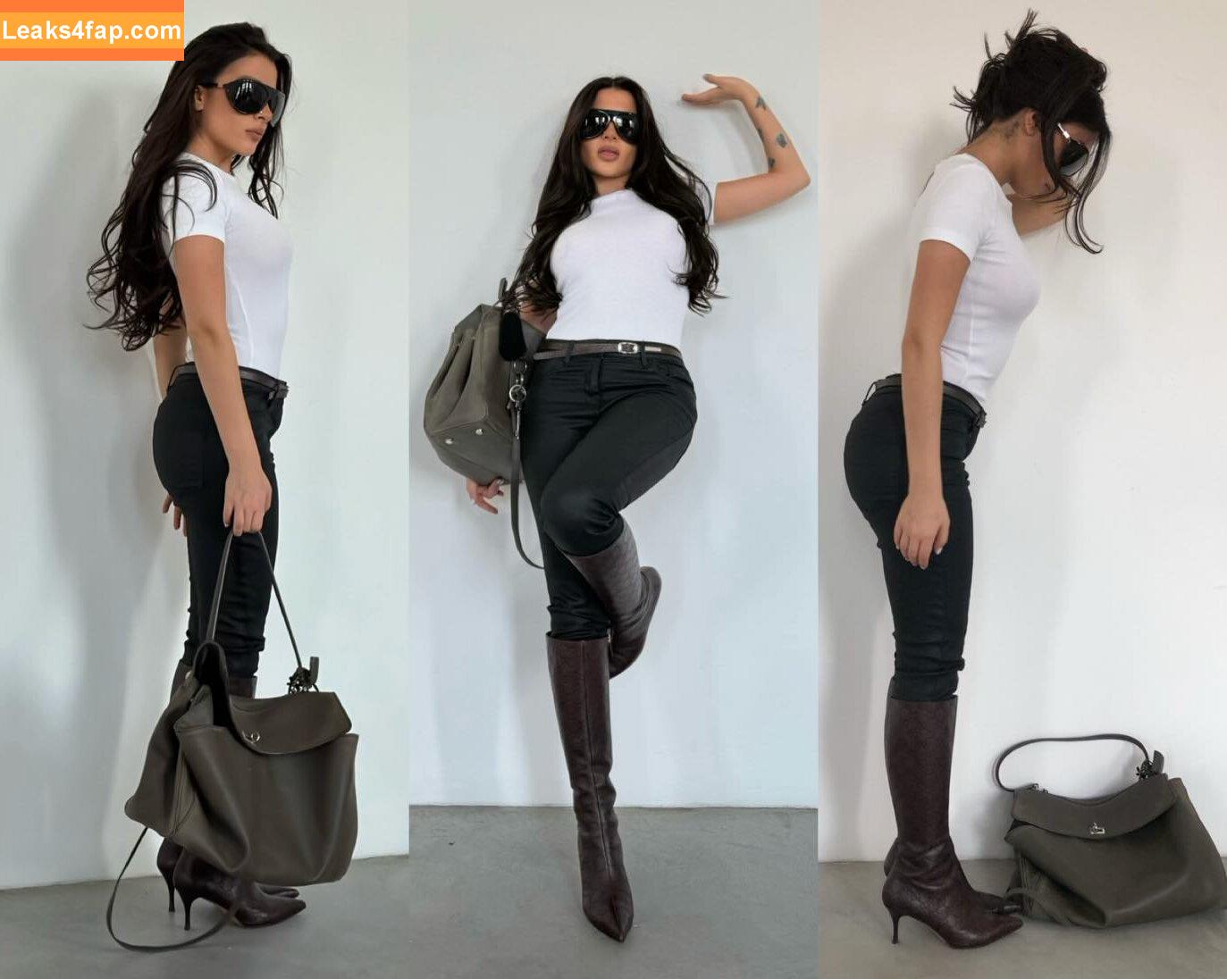 tenderlybae / tenderly / tenderlybaemusic leaked photo photo #0222