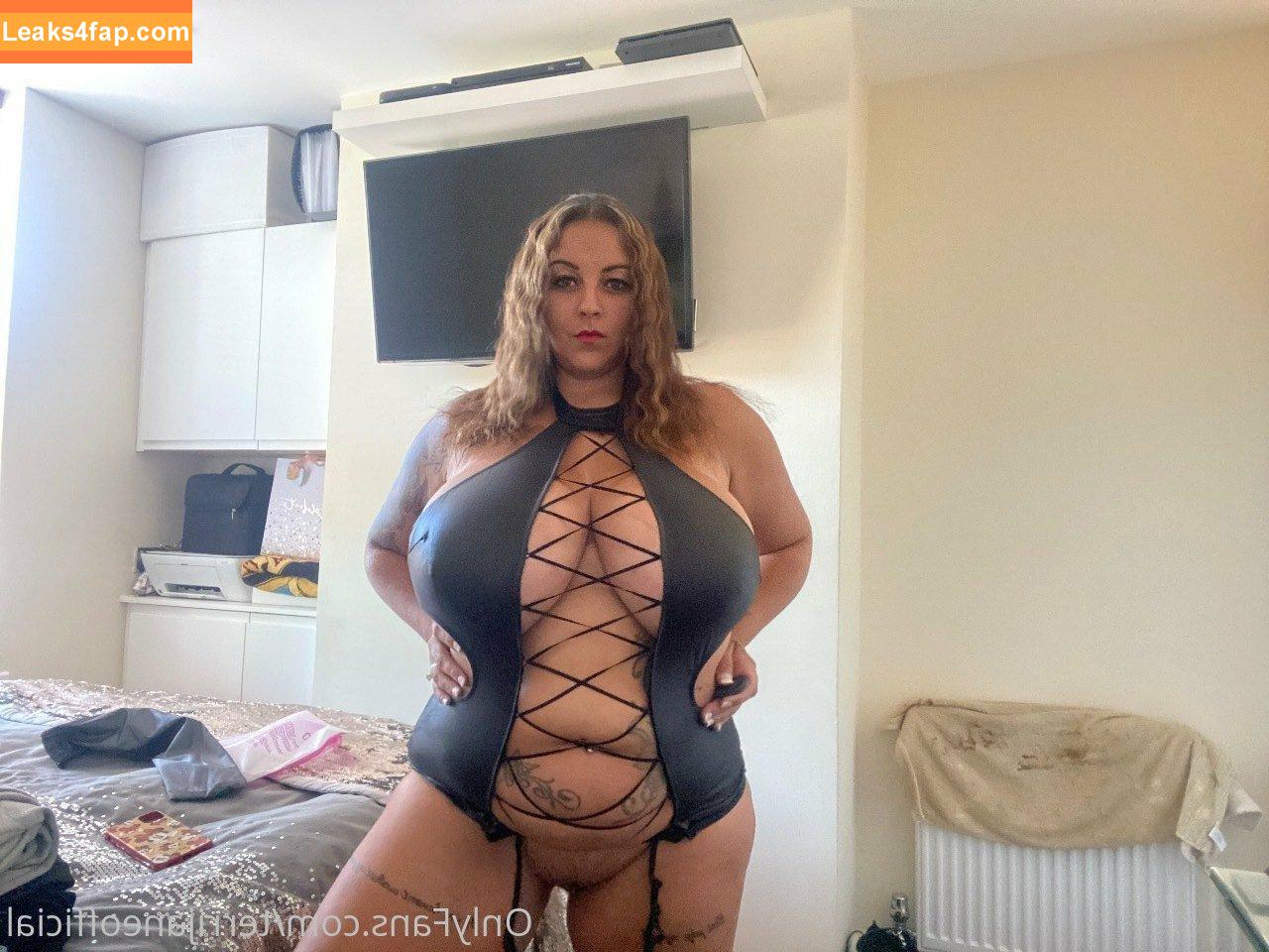 terrijaneofficial / tjglamour_1 leaked photo photo #0320