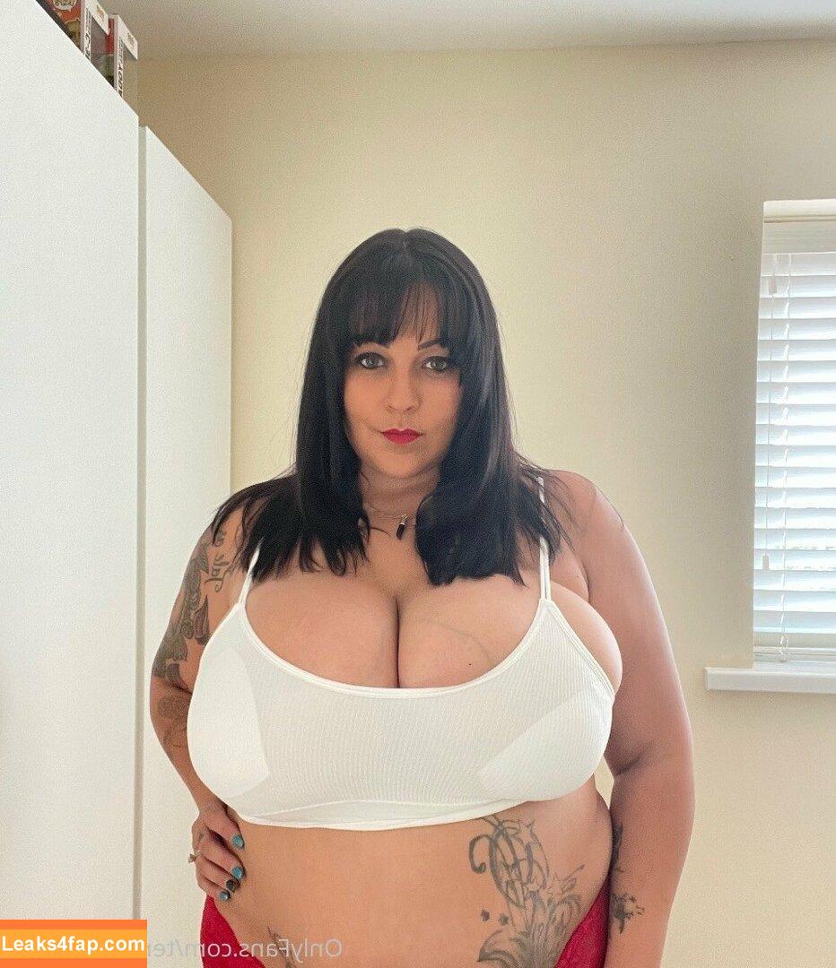 terrijaneofficial / tjglamour_1 leaked photo photo #0605