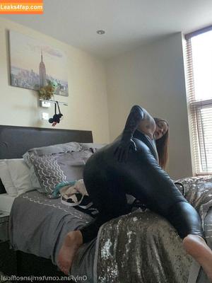 terrijaneofficial photo #0437