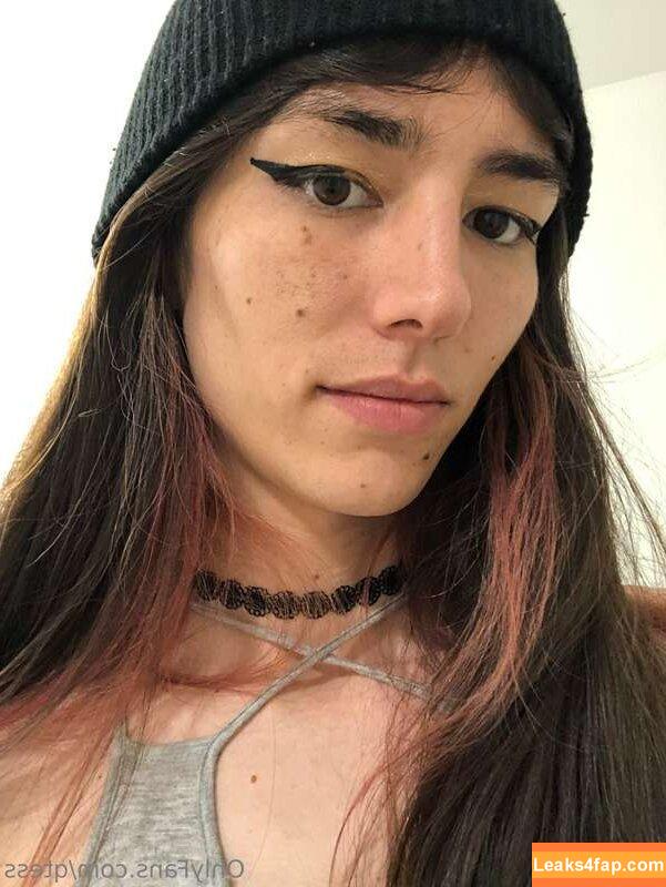 Tess / https: / qtess / tessbohne leaked photo photo #0030