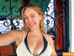 Tessa Conway фото #0034