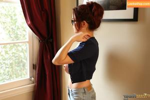 Tessa Fowler photo #0584
