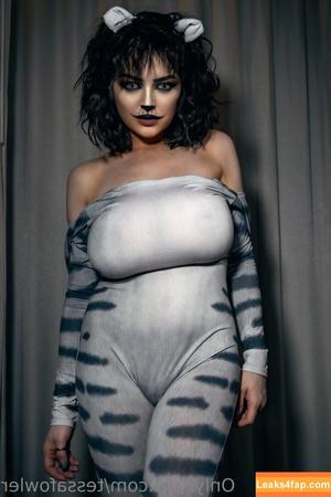 Tessa Fowler photo #0932