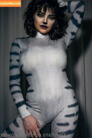 Tessa Fowler photo #0941