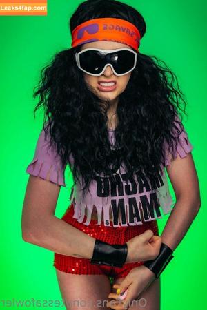 Tessa Fowler photo #1003