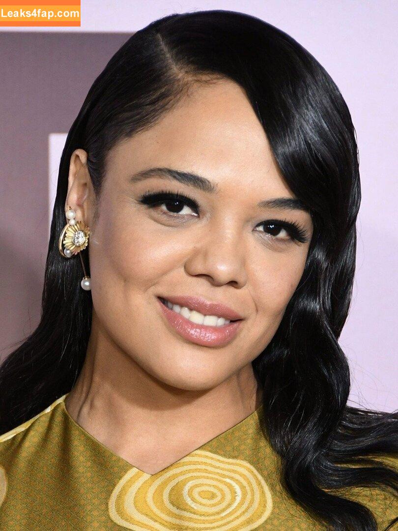 Tessa Thompson / tessamaethompson / tessathompsonx leaked photo photo #0038