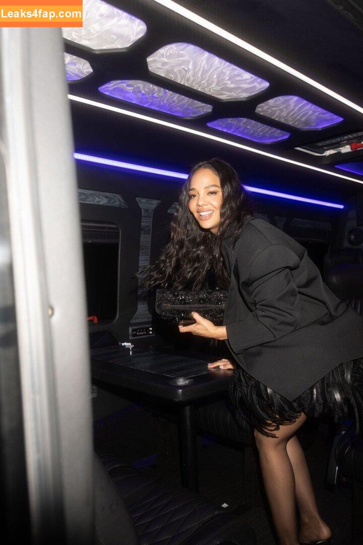 Tessa Thompson / tessamaethompson leaked photo photo #0124