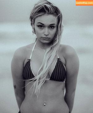 Tessalee photo #0141