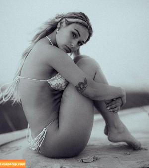 Tessalee photo #0143