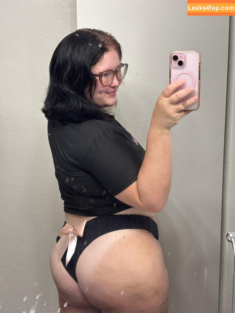 Texasbaddiee / Bbycowgirlll / texasbaddieee2 leaked photo photo #0019