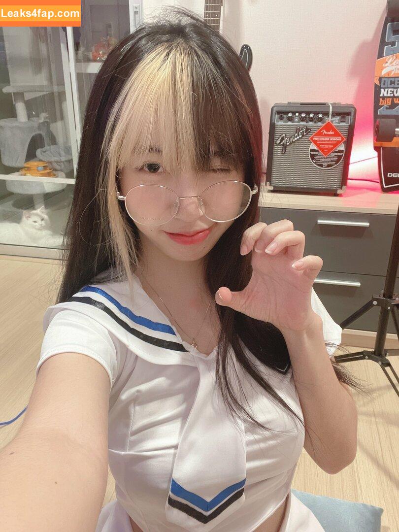 Thai Girls ???????? / best.thai.girls leaked photo photo #0523